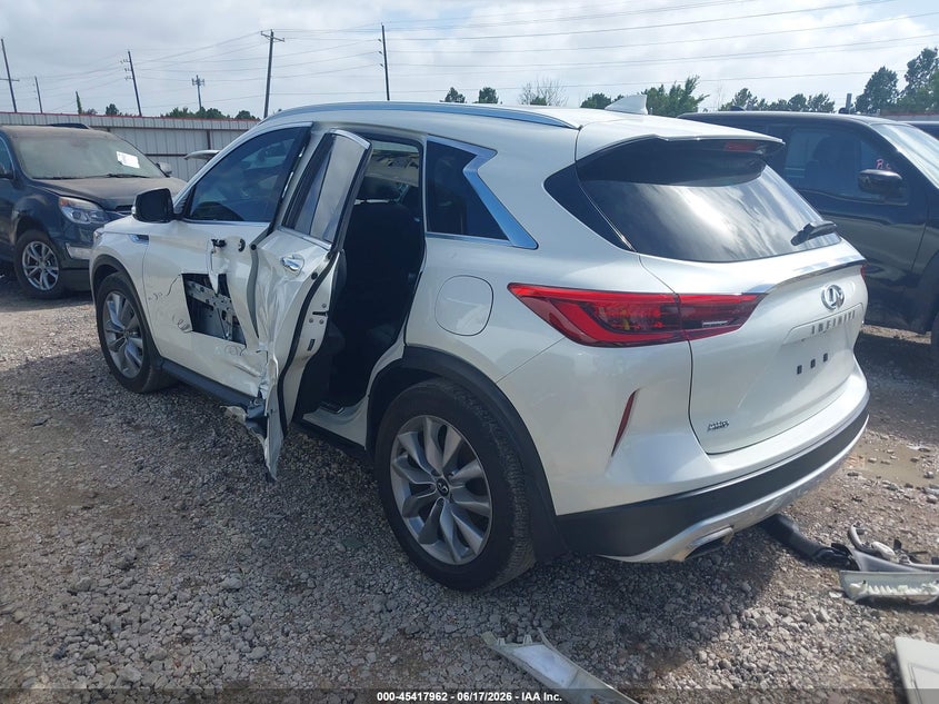 2021 INFINITI QX50 auction photo 3