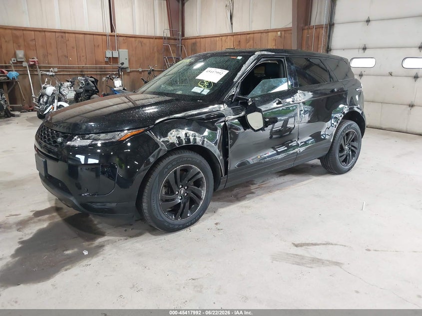 2023 LAND ROVER RANGE ROVER EVOQUE auction photo 2