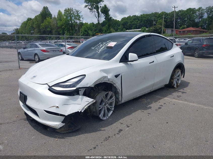 2021 TESLA MODEL Y auction photo 2