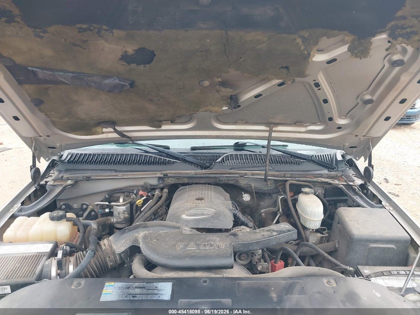 2004 Chevrolet Suburban 1500 Z71 VIN: 3GNFK16Z84G202108 Lot: 45418098