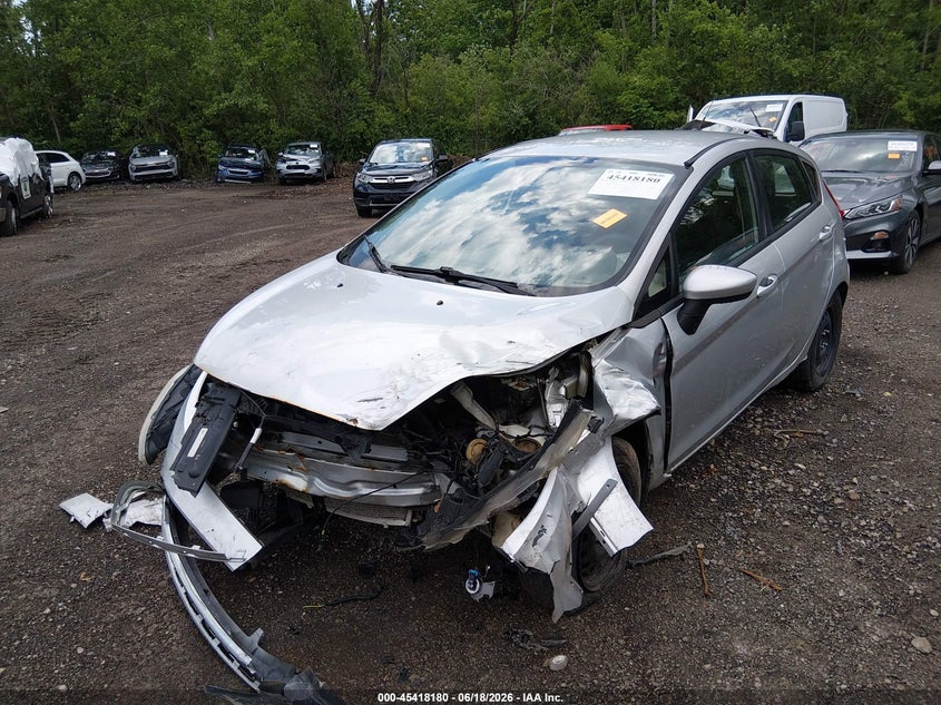 Vin: 3fadp4ej6cm132287, lot: 45916231, ford fiesta se 20122