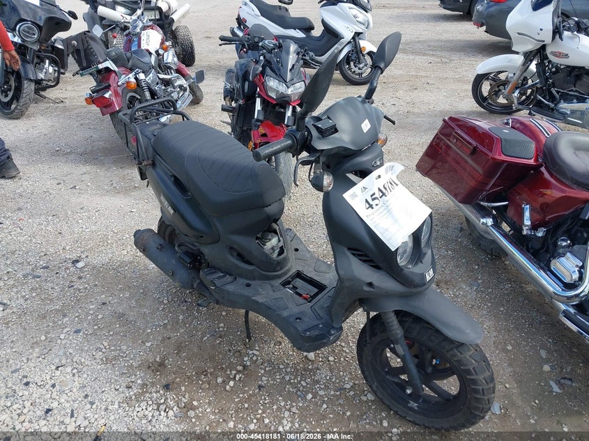 2020 Genuine Scooter Co. Roughhouse