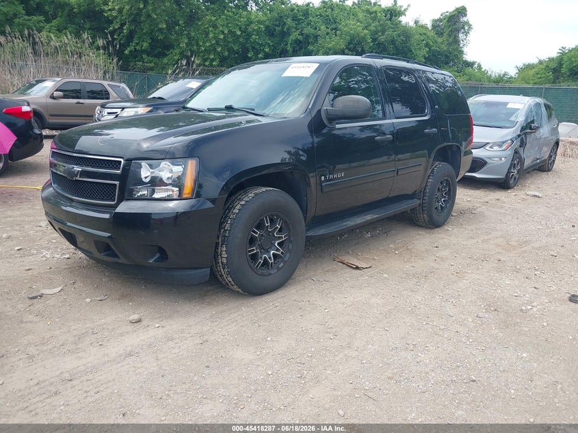 2008 Chevrolet Tahoe Ls 1GNFK130X8J234990 photo 1