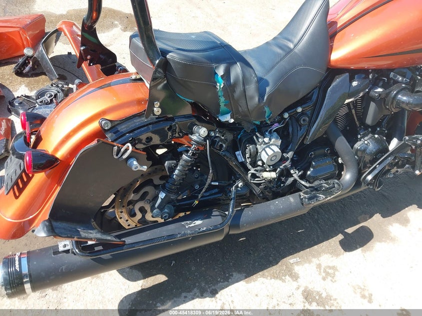 2020 Harley-Davidson Fltrxs VIN: 1HD1KTP14LB615835 Lot: 45418309