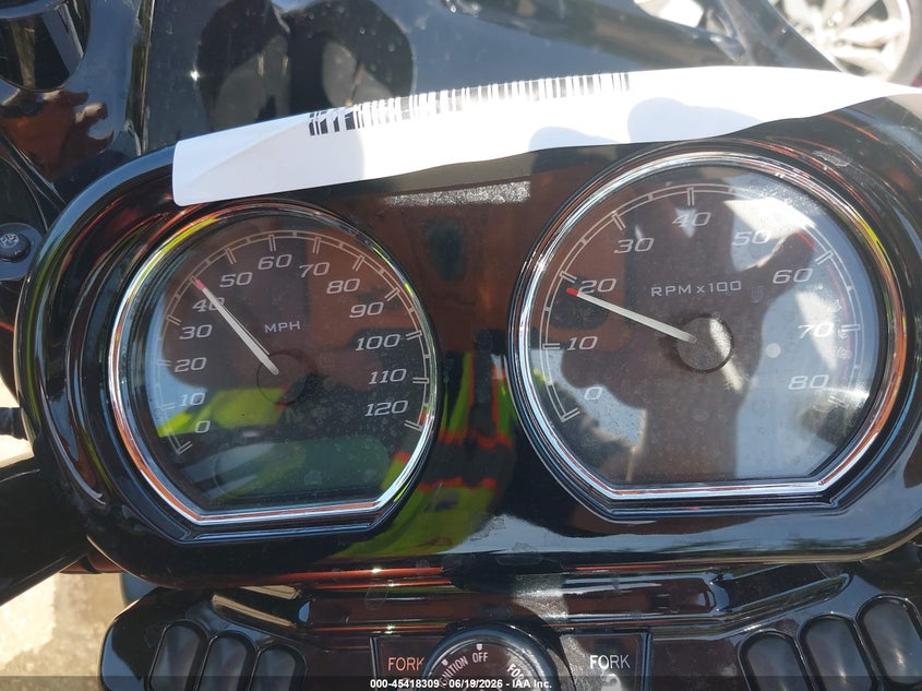 2020 Harley-Davidson Fltrxs VIN: 1HD1KTP14LB615835 Lot: 45418309