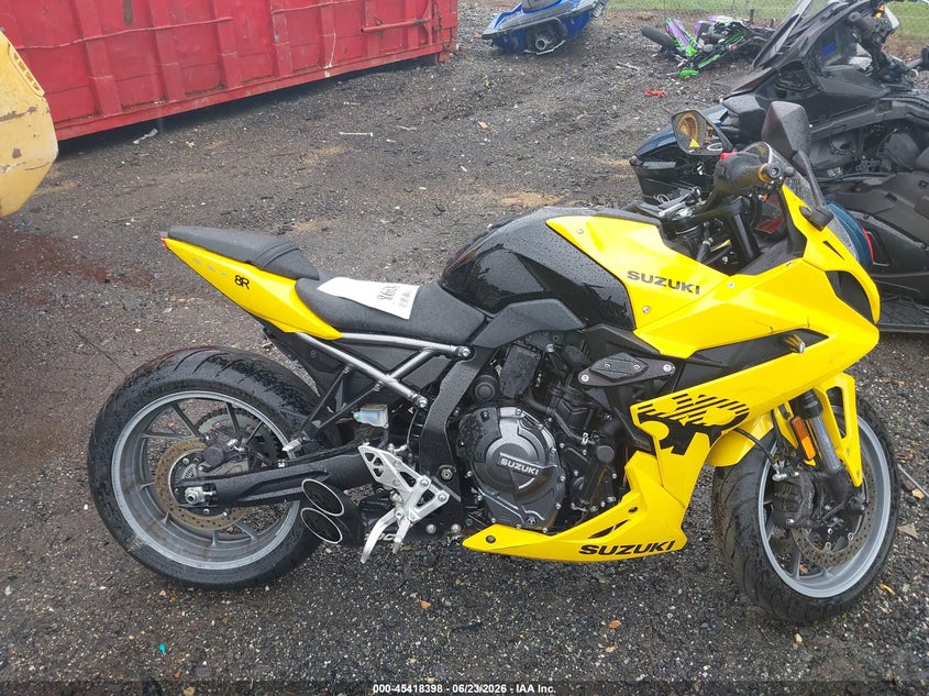 2024 Suzuki Gsx800 F VIN: JS1EM13B4R7103997 Lot: 45418398
