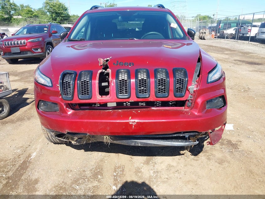 2017 JEEP CHEROKEE auction photo 6