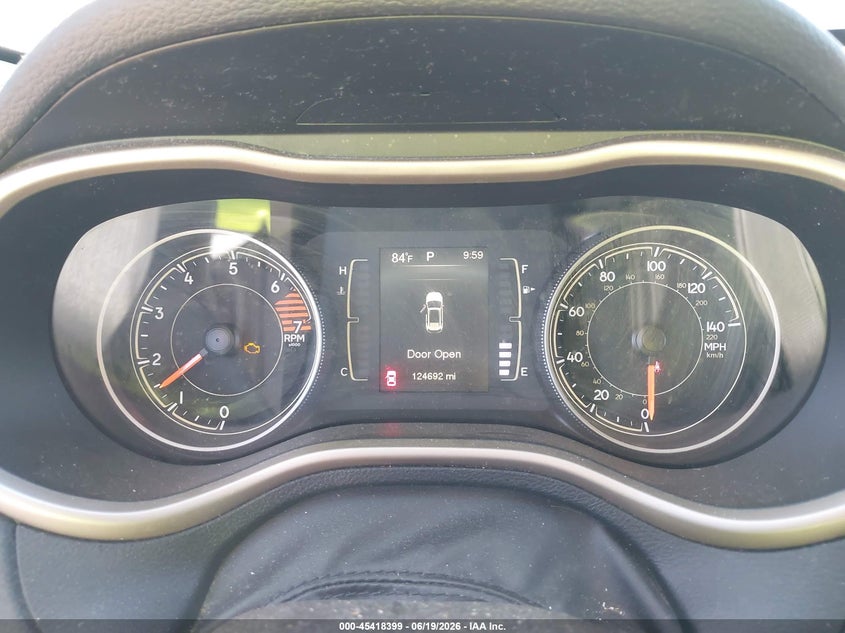 2017 JEEP CHEROKEE auction photo 7