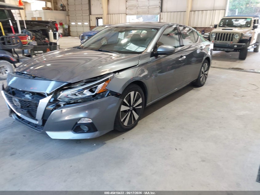1N4BL4EV0LC180021 2020 Nissan Altima Sl Fwd photo 1