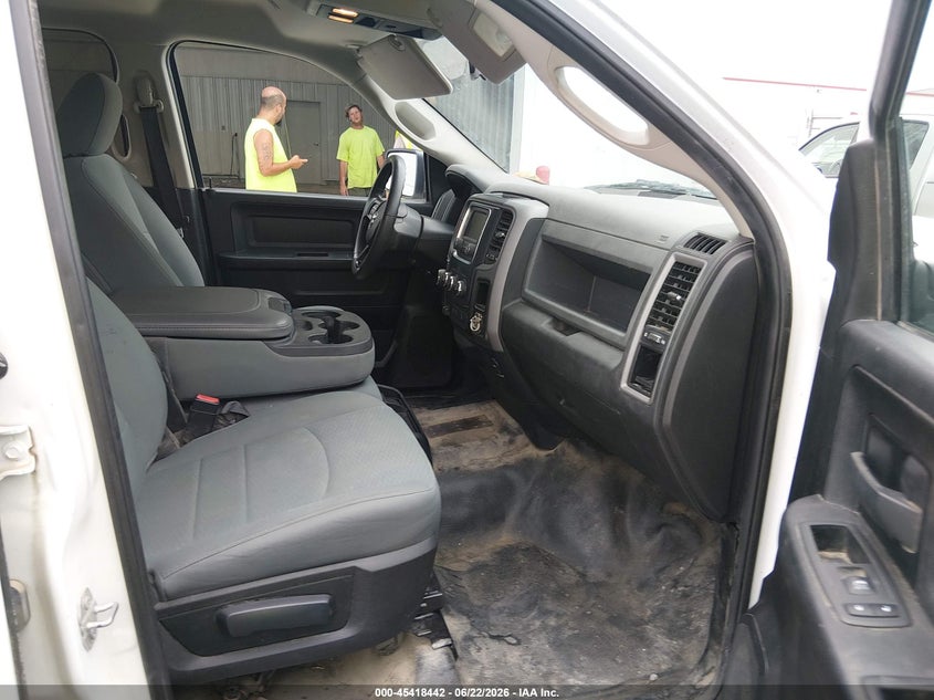 2018 RAM 1500 auction photo 5