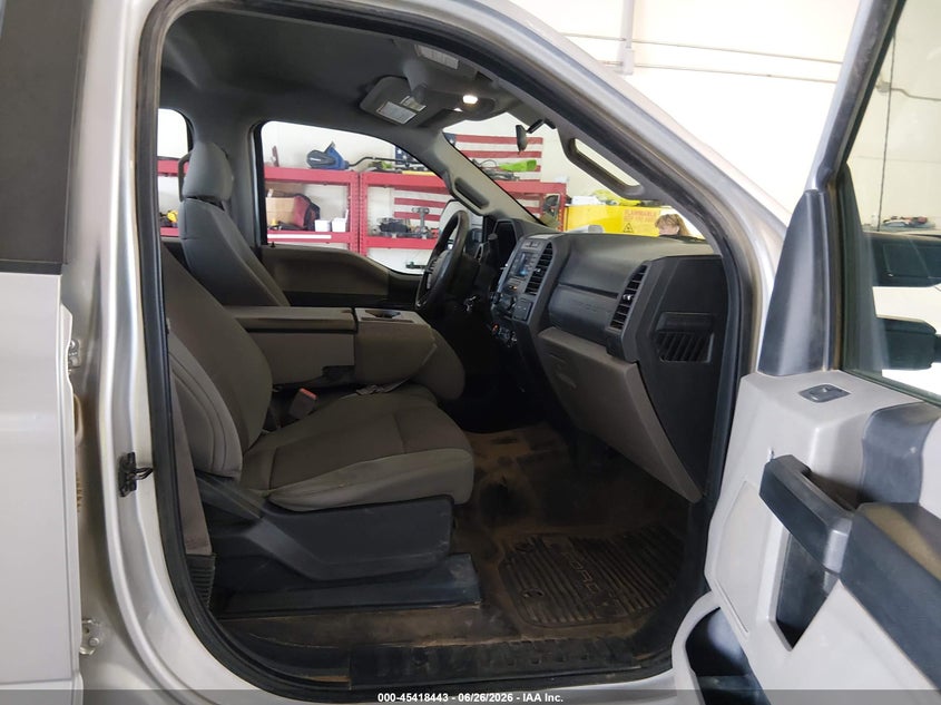 2018 FORD F-250 auction photo 5