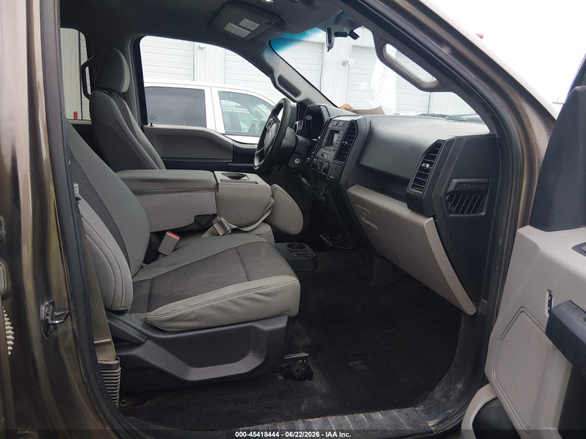 2017 FORD F-150 auction photo 5