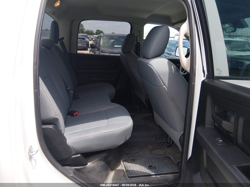 2017 RAM 1500 auction photo 8
