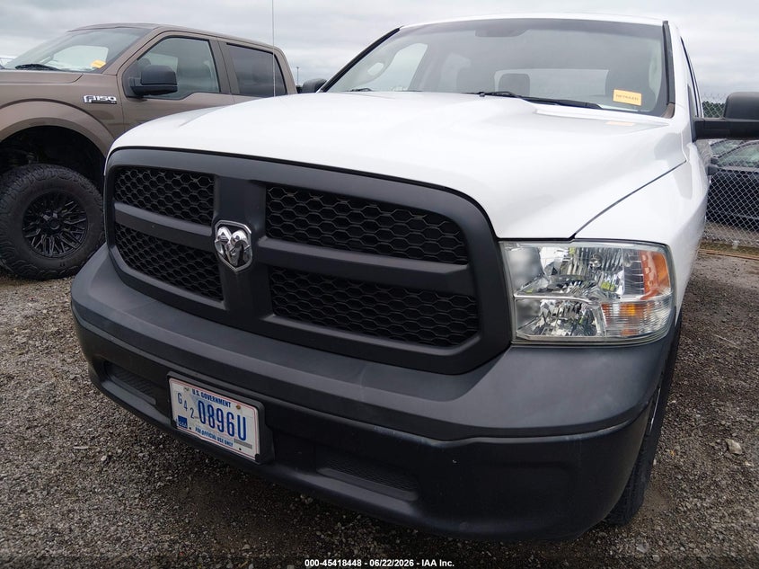 2017 RAM 1500 auction photo 6