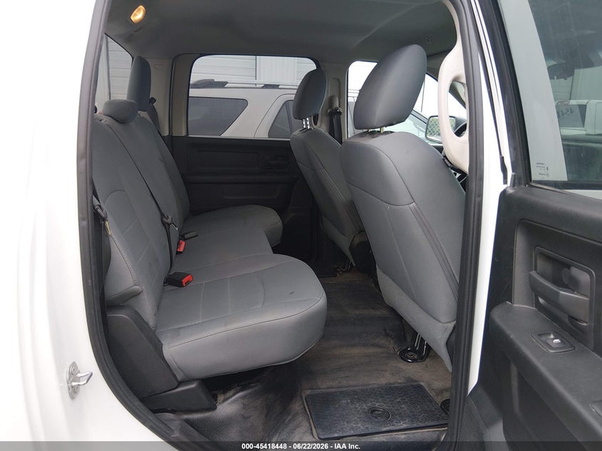 2017 RAM 1500 auction photo 8