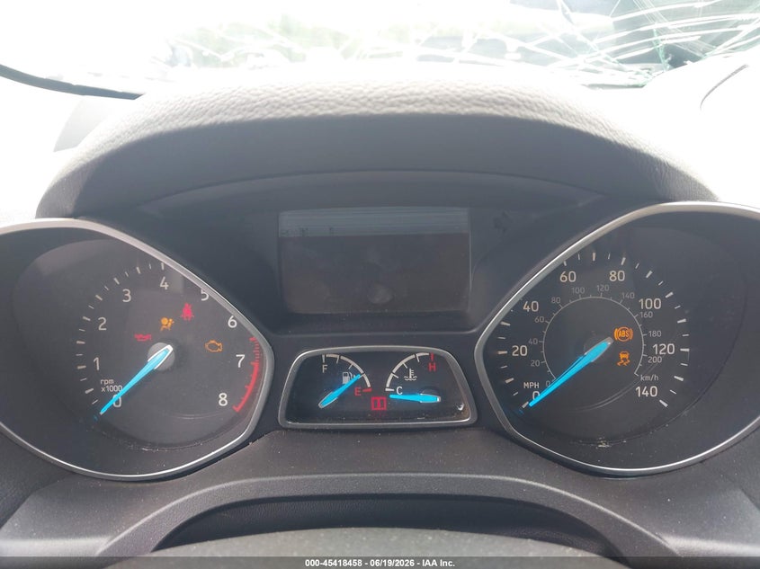 VIN 1FMCU0GD5KUB46590 2019 FORD ESCAPE SE