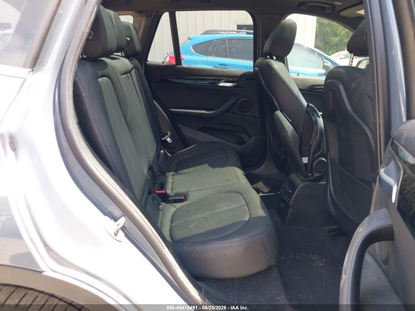 2021 BMW X1 auction photo 8