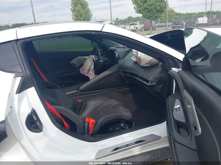 2020 CHEVROLET CORVETTE STINGRAY auction photo 5
