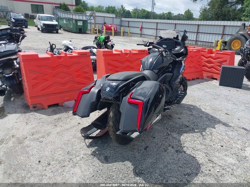 2022 BMW K1600 auction photo 4