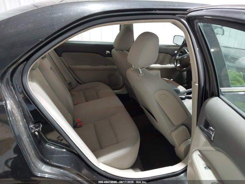 2010 FORD FUSION auction photo 8