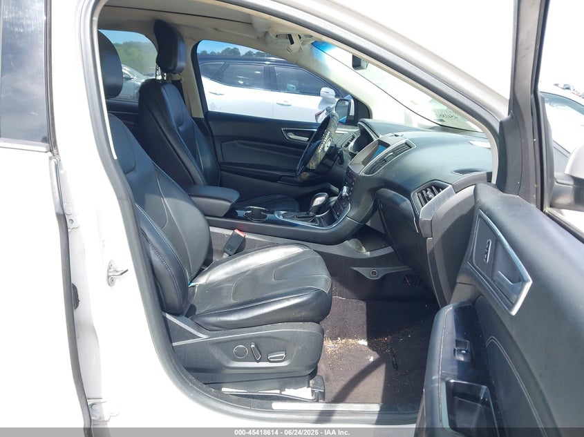 2017 FORD EDGE auction photo 5