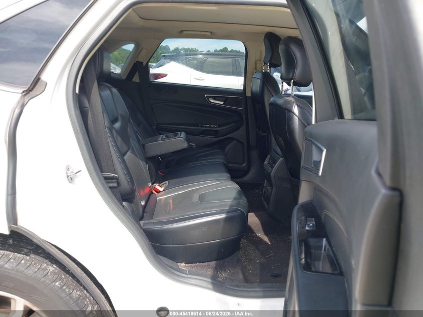 2017 FORD EDGE auction photo 8