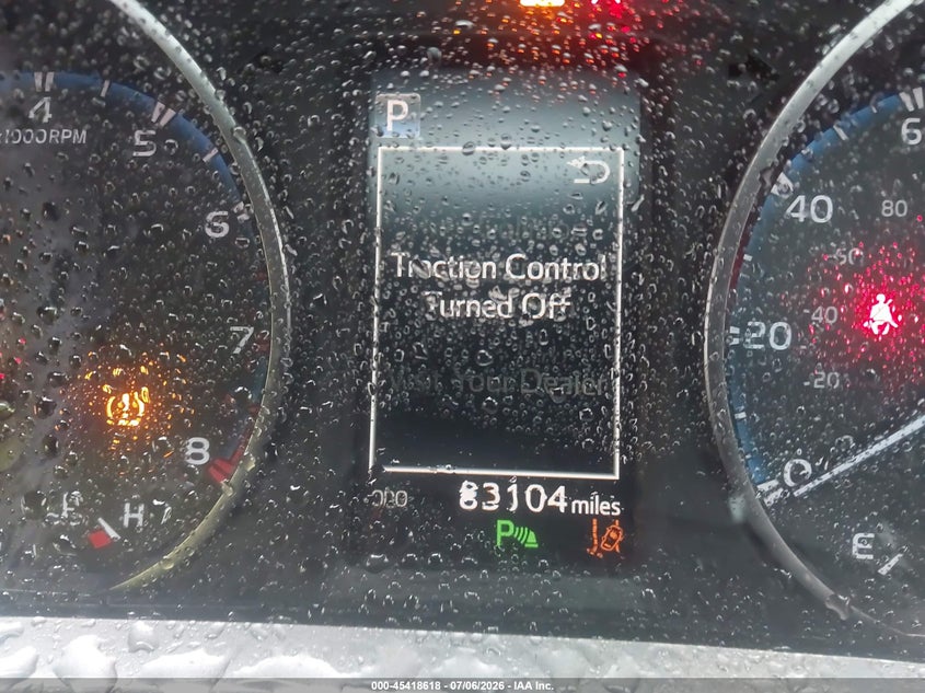 2018 TOYOTA RAV4 auction photo 7