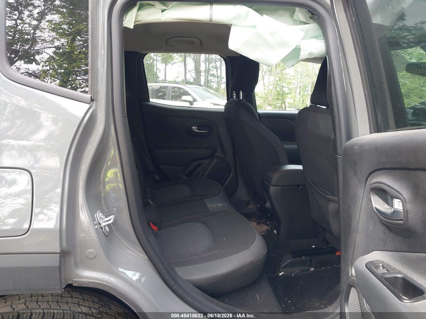 2022 JEEP RENEGADE auction photo 8