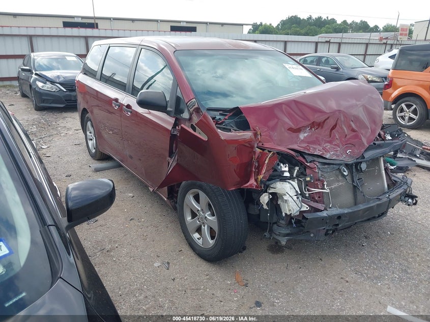 2015 TOYOTA SIENNA L 7 PASSENGER