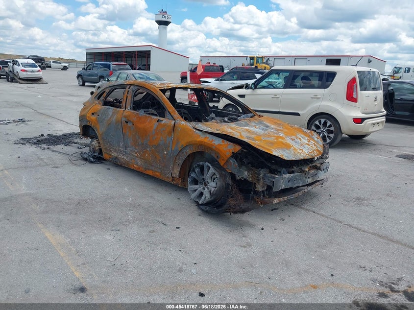 Vin: 3mvdmbey0nm426760, lot: 45916818, mazda cx-30 2.5 turbo premium plus 2022 img_1