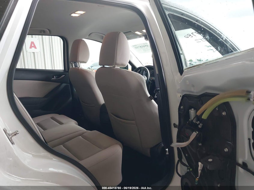 2016 MAZDA CX-5 auction photo 8