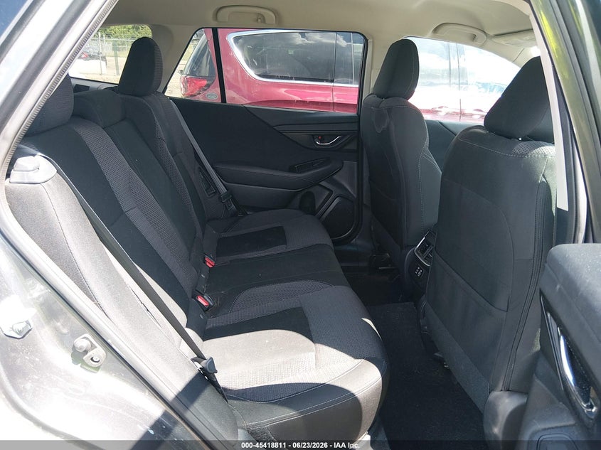 2025 SUBARU OUTBACK auction photo 8