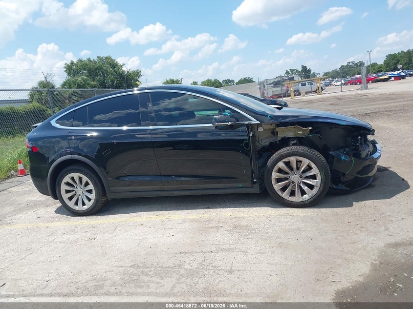 2019 Tesla Model X 100D/75D/Long Range/Standard Range VIN: 5YJXCDE24KF152794 Lot: 45418872