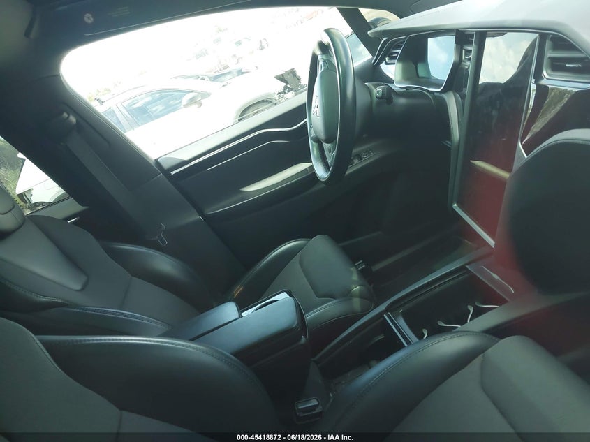 2019 Tesla Model X 100D/75D/Long Range/Standard Range VIN: 5YJXCDE24KF152794 Lot: 45418872