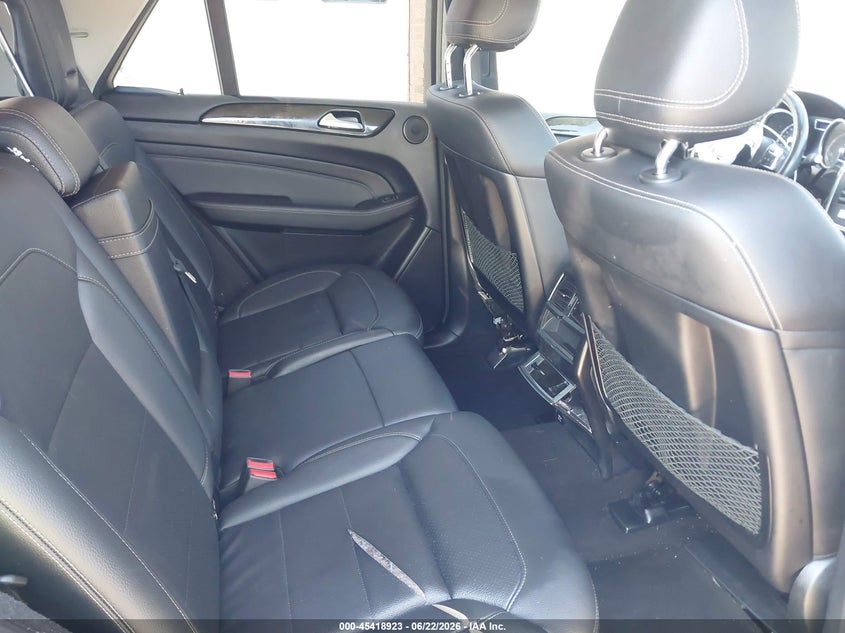 AtlanticExpress - Mercedes-Benz ML-Class