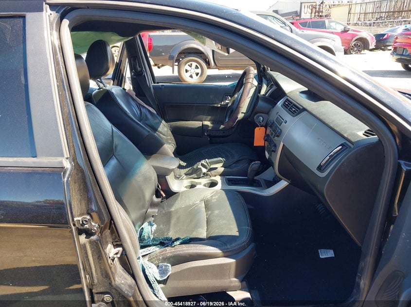 2011 FORD FOCUS auction photo 5