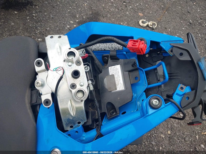 2024 Suzuki Gsx800 R VIN: JS1EM11B4R7101167 Lot: 45418960