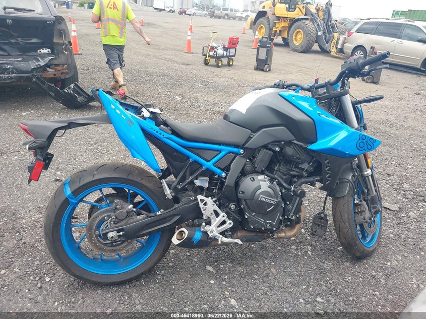 2024 Suzuki Gsx800 R VIN: JS1EM11B4R7101167 Lot: 45418960