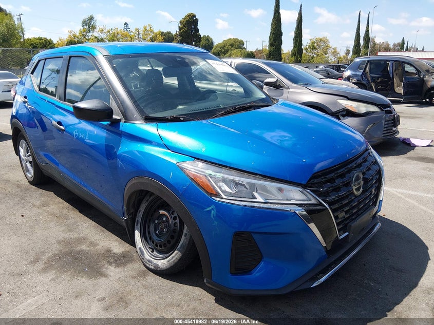 2021 Nissan Kicks