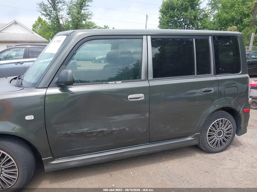 2005 Scion Xb VIN: JTLKT324650174846 Lot: 45419083