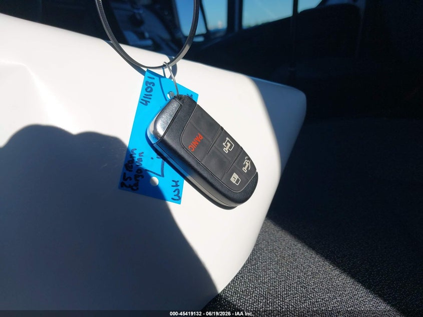 2025 Ram Promaster 1500 Tradesman Low Roof 136 Wb W/Pass Seat VIN: 3C6LRVAGXSE528464 Lot: 45419132