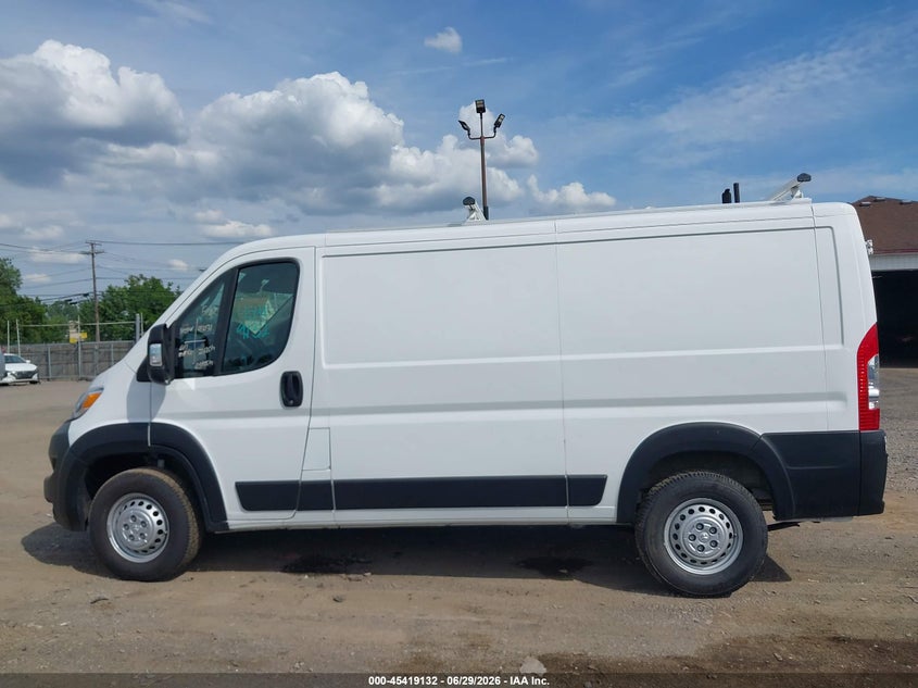 2025 Ram Promaster 1500 Tradesman Low Roof 136 Wb W/Pass Seat VIN: 3C6LRVAGXSE528464 Lot: 45419132
