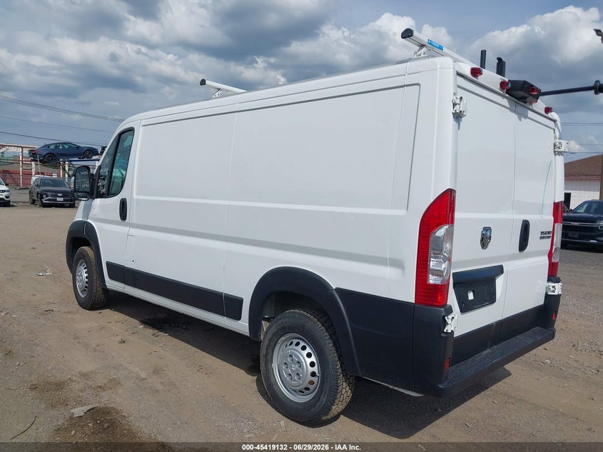Vin: 3c6lrvagxse528464, lot: 45917183, ram promaster 1500 tradesman low roof 136 wb w/pass seat 20253