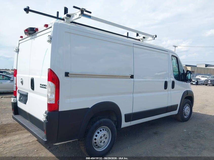 Vin: 3c6lrvagxse528464, lot: 45917183, ram promaster 1500 tradesman low roof 136 wb w/pass seat 20254