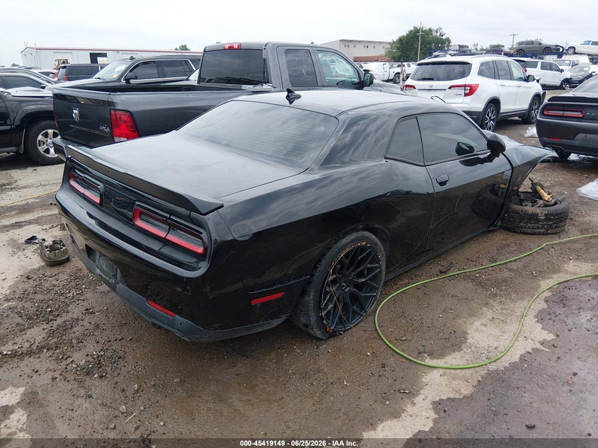 Vin: 2c3cdzfj3hh617104, lot: 45917200, dodge challenger r/t scat pack 20174
