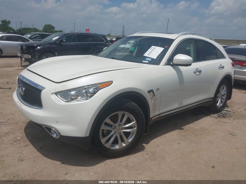 2017 INFINITI QX70 auction photo 2