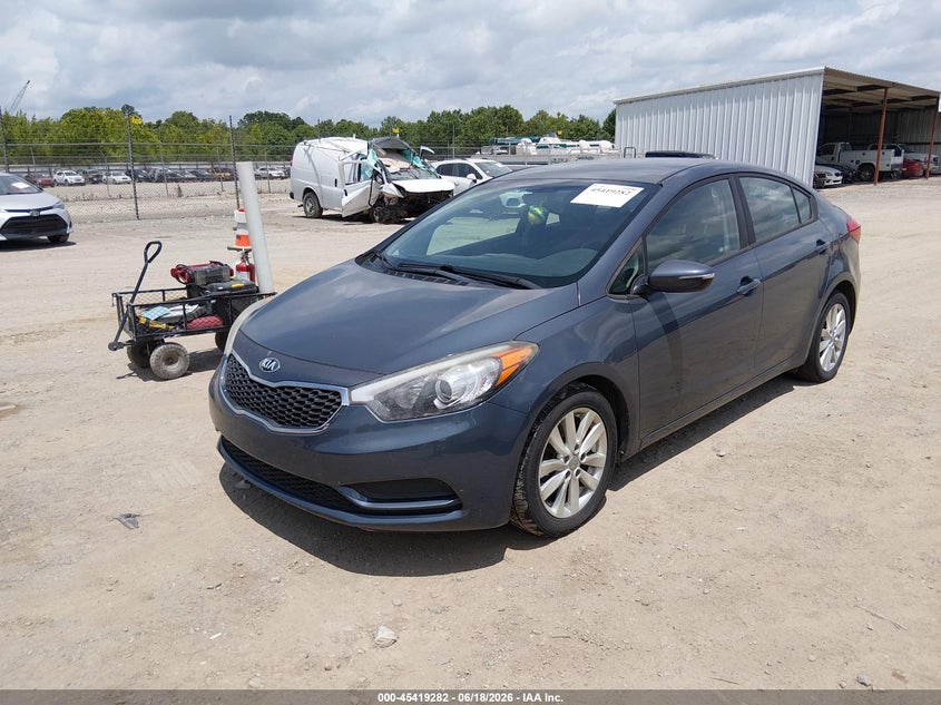 2016 Kia Forte Lx KNAFX4A63G5507968 photo 1