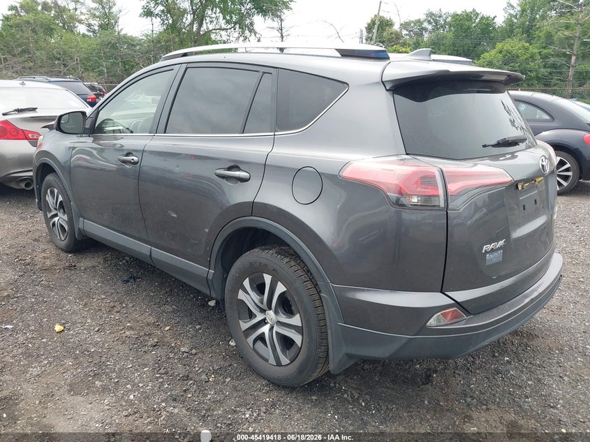 2018 TOYOTA RAV4 auction photo 3