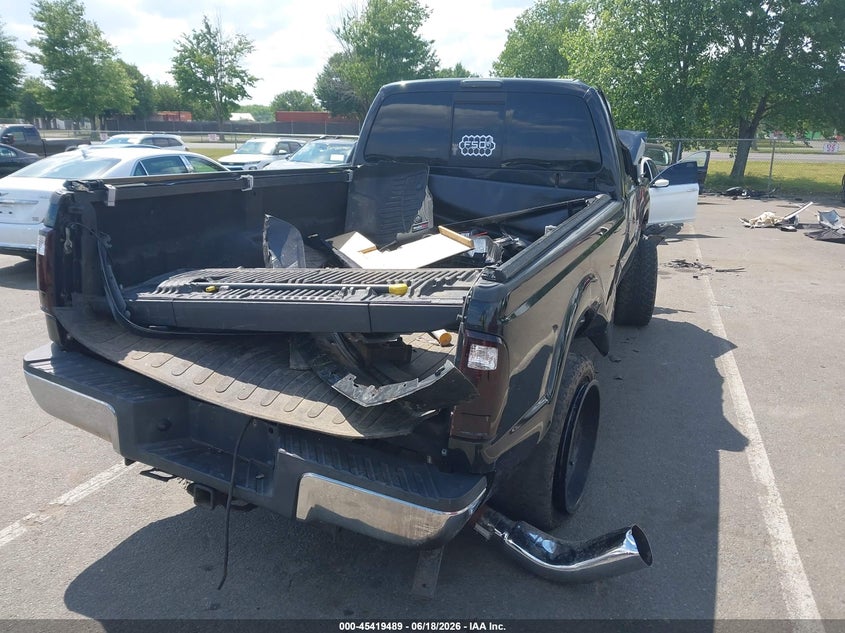 2011 FORD SUPER DUTY F-350 SRW auction photo 4