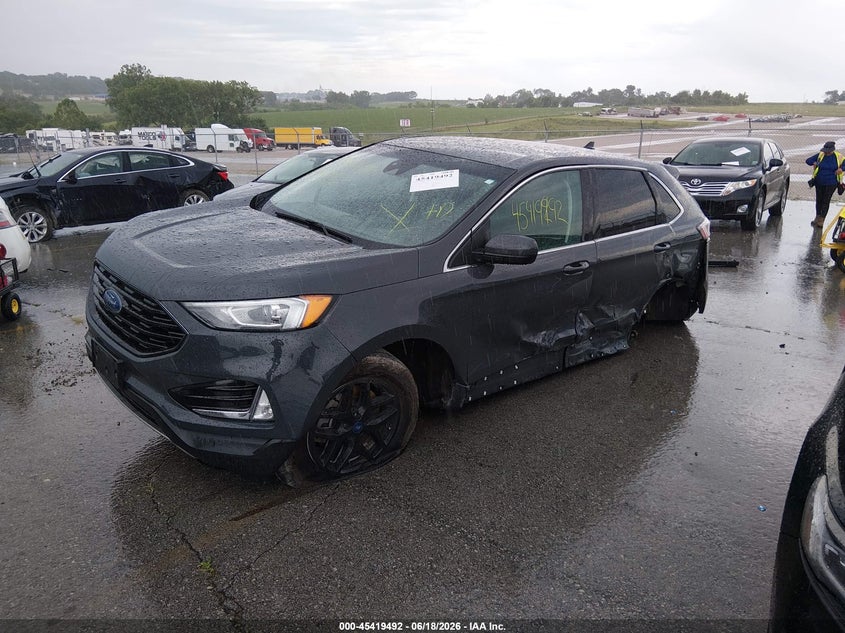 VIN 2FMPK4J90MBA24182 2021 FORD EDGE SEL